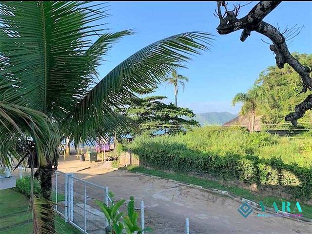 Venda em Praia do Lázaro - Ubatuba