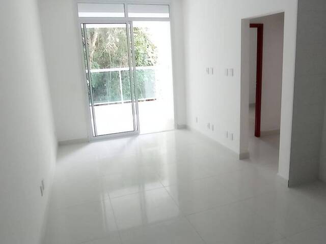 Apartamento para Venda em Ubatuba - 5