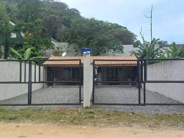 #446 - Casa para Venda em Ubatuba - SP - 2