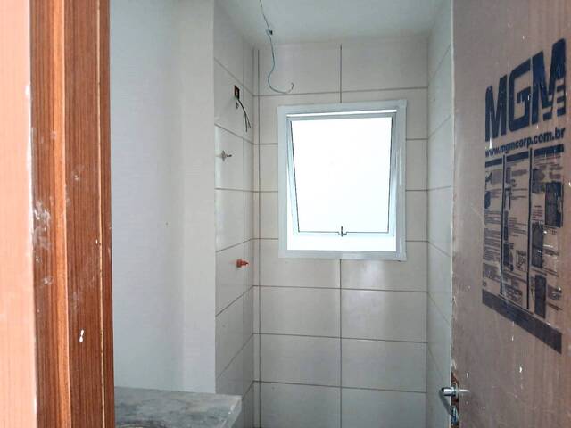 Apartamento para Venda em Ubatuba - 4