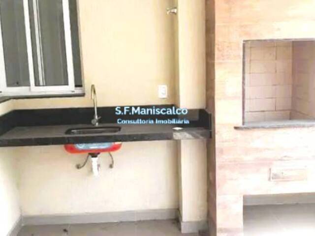 #597 - Apartamento para Venda em Ubatuba - SP