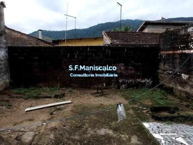 #682 - Casa para Venda em Ubatuba - SP - 2